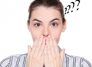 {Chuyên Gia Giải Đáp} Ợ chua là triệu chứng của bệnh gì?